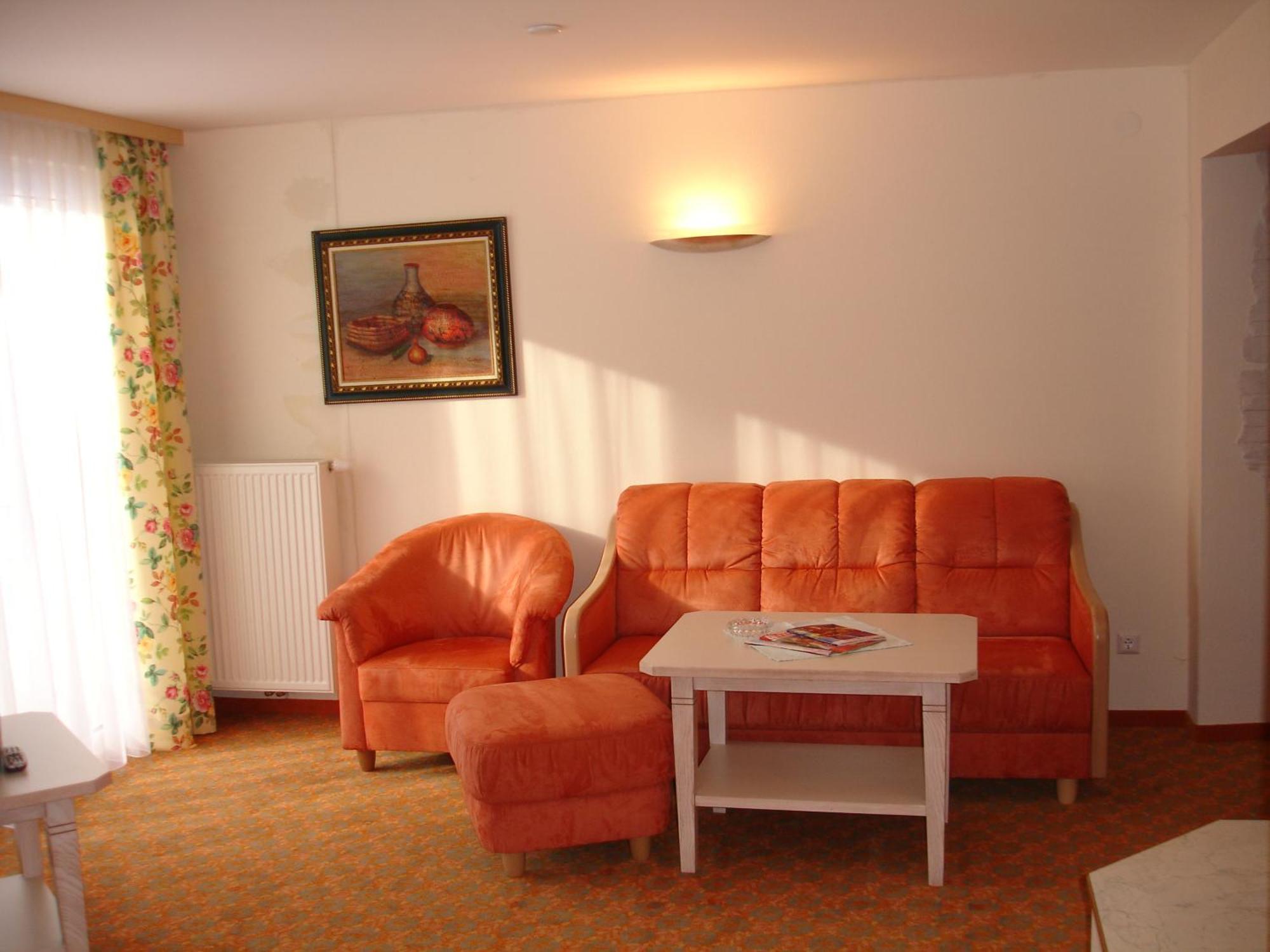 Smileys Kinderhotel Trebesing Zewnętrze zdjęcie